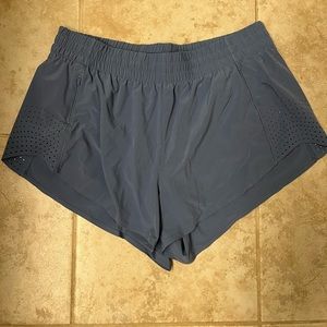 Athleta Hustle 3” Short